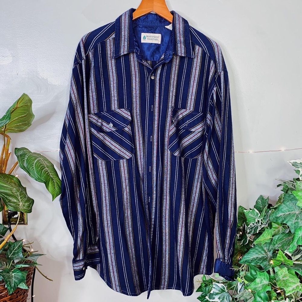 90s Northwest Territory Overized Stripped Double Pocket Multicolored Button Up